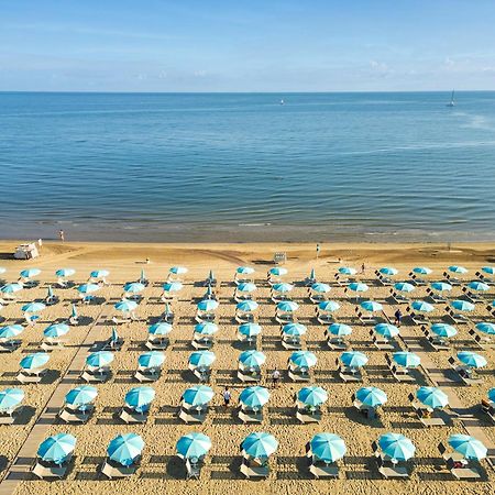 Hotel Nuovo Belvedere Rimini Exterior foto